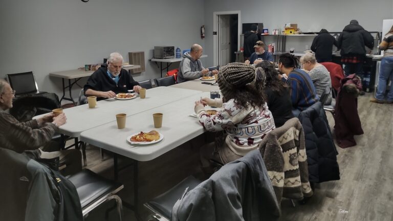 community-breakfast program2