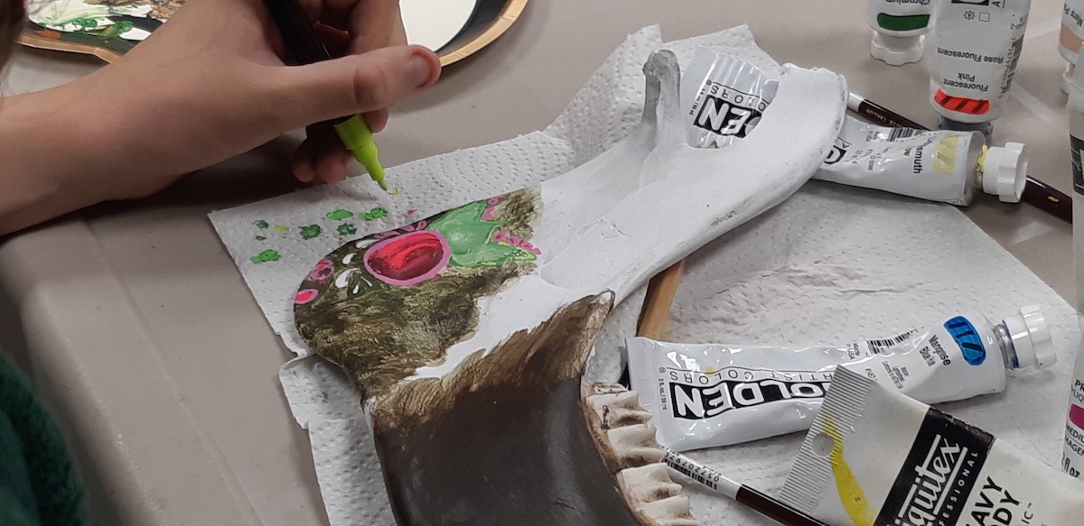 Art from the Unexpected: Bones, Skulls and Painting Workshop
